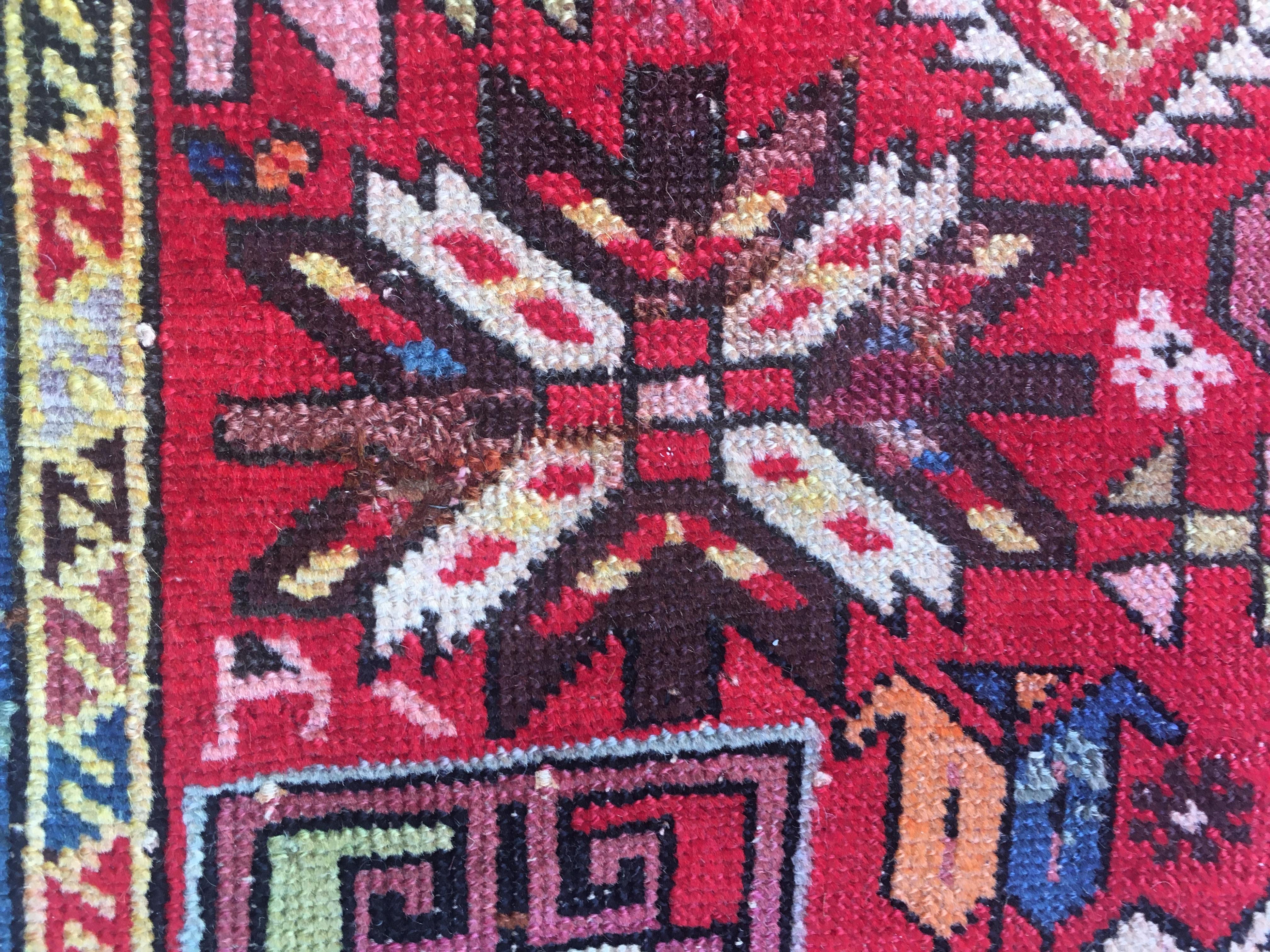 Tapis Shirvan caucasien ancien en vente 1