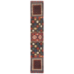 Tapis Shirvan caucasien ancien Taille : 1 ft 7 in x 7 ft 8 in 