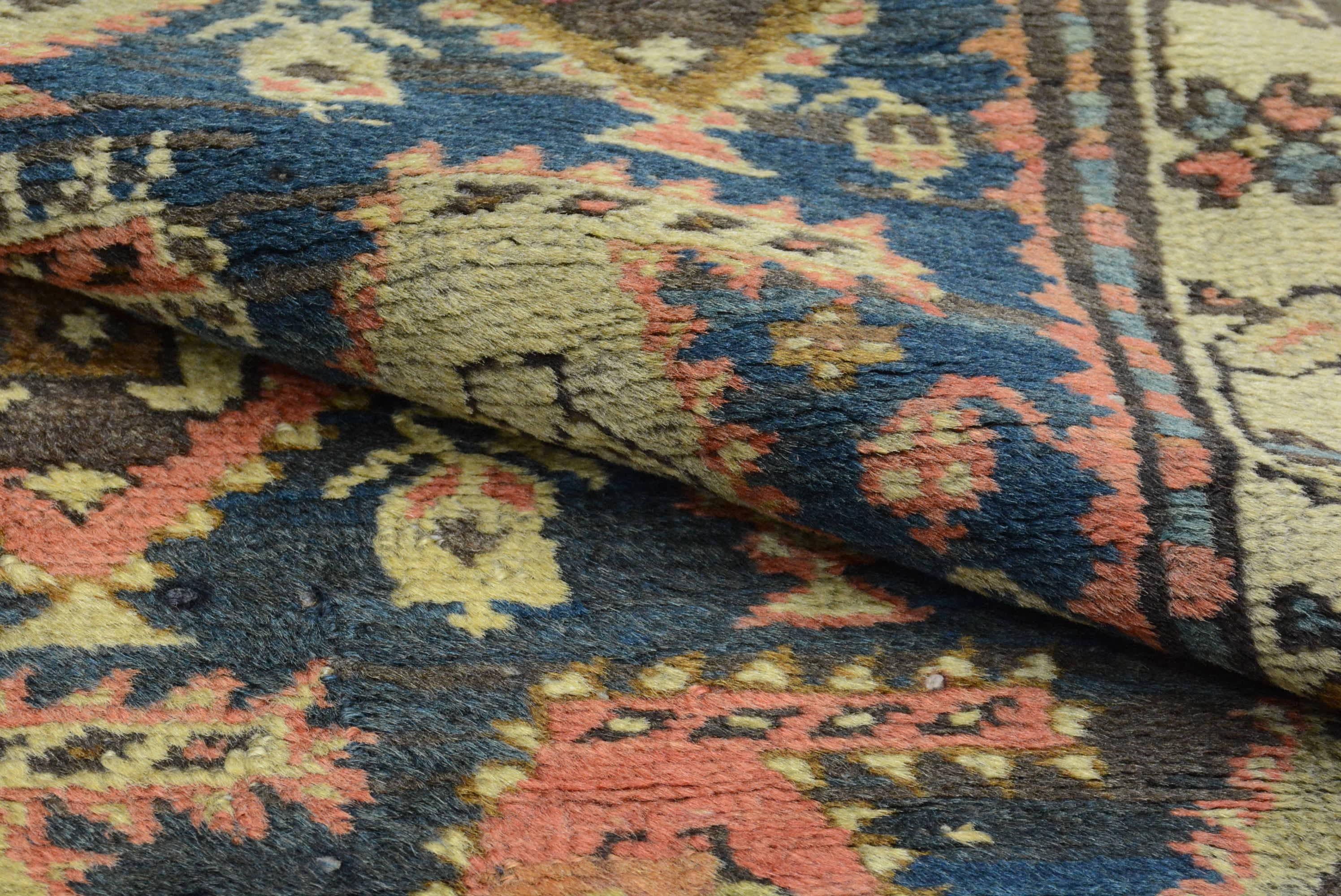 Lana Antico runner caucasico Shirvan in vendita