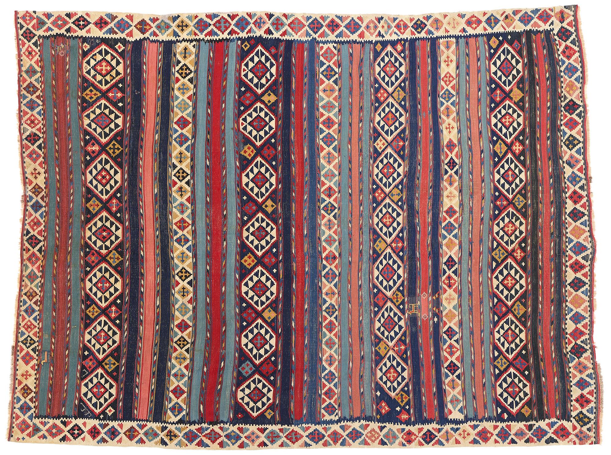 Tapis caucasien ancien Shirvan tribal à tissage plat en vente 2