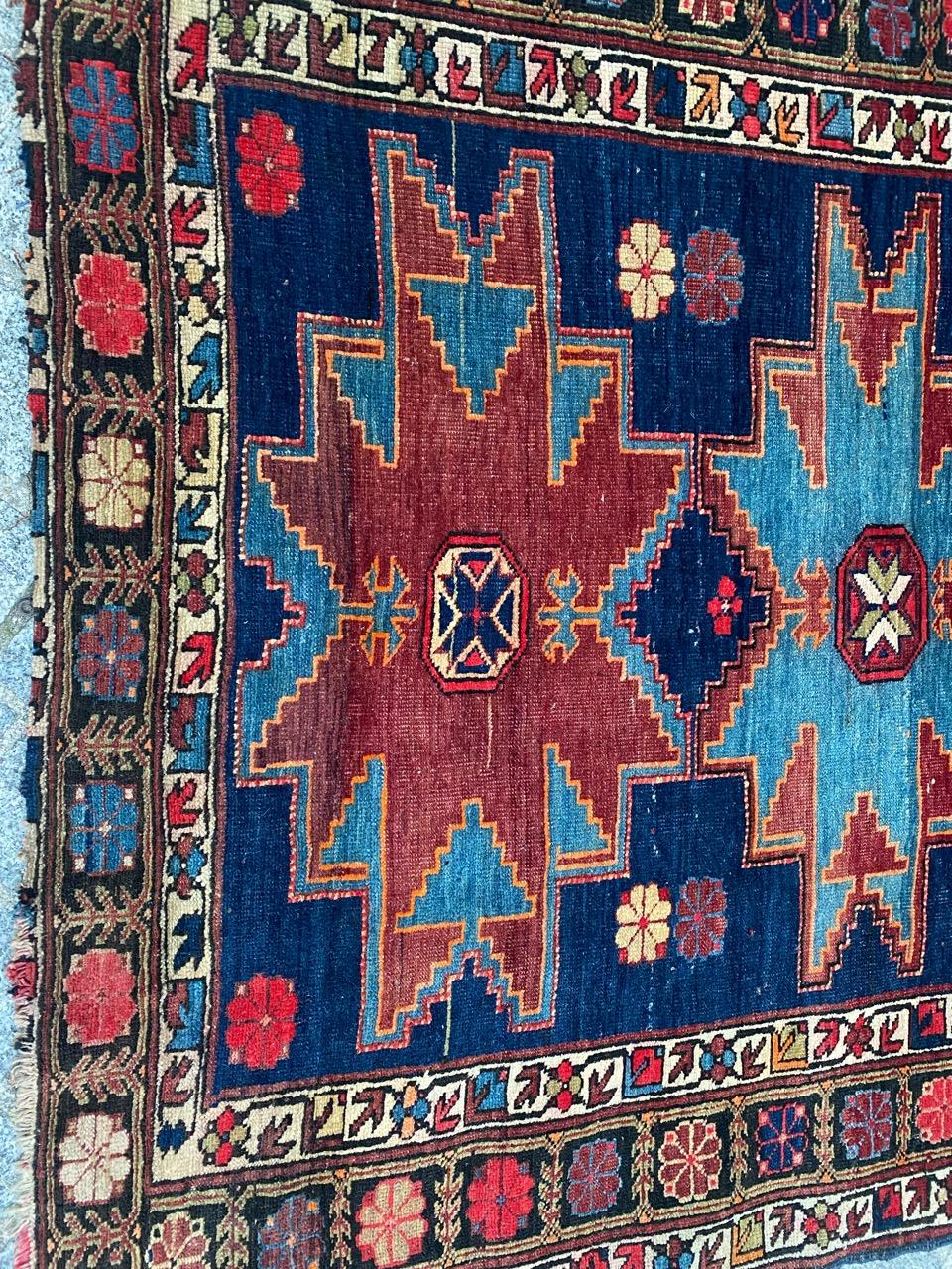 Bobyrug's schöne antike kaukasische Shirwan Chichi Teppich (Kasachisch) im Angebot