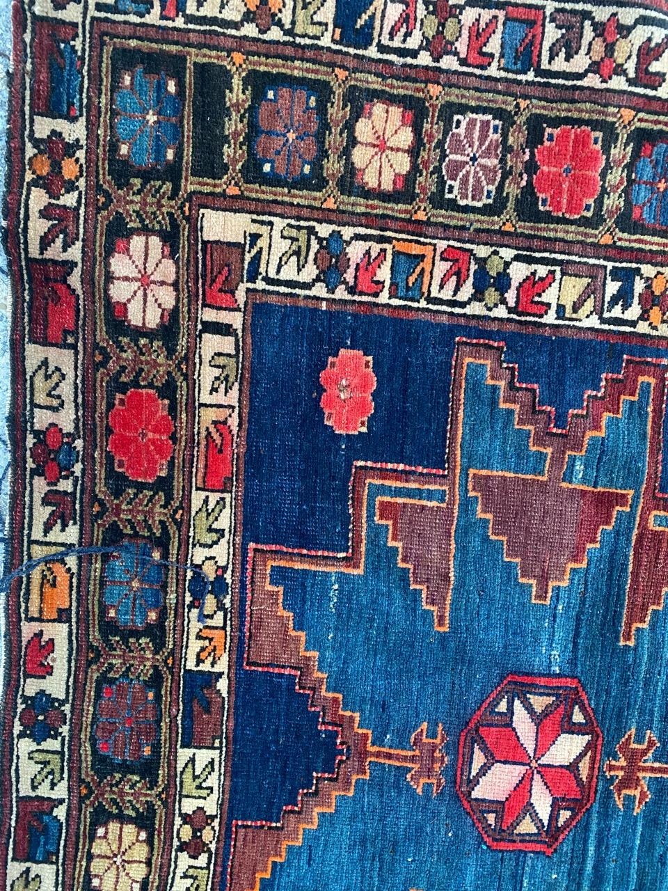 Bobyrug's schöne antike kaukasische Shirwan Chichi Teppich (Handgeknüpft) im Angebot
