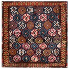 Tapis Soumak caucasien ancien