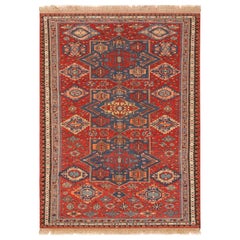 Tapis Soumak caucasien ancien. 4 pieds 9 po. x 6 pieds 5 po.