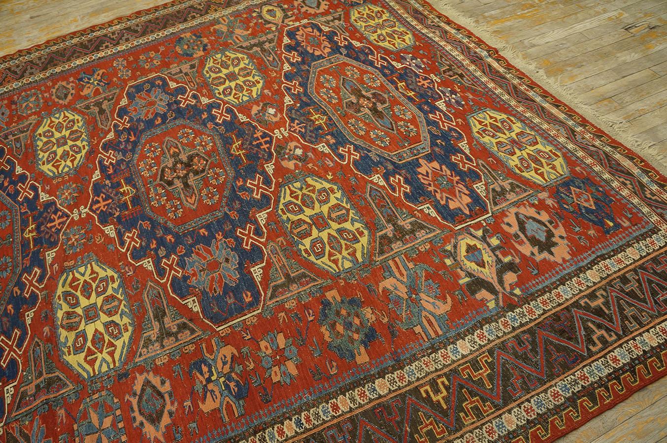 Late 19th Century Caucasian Soumak Flat-weave Carpet (7'6'' x 9 - 228 x 274 cm) For Sale 8