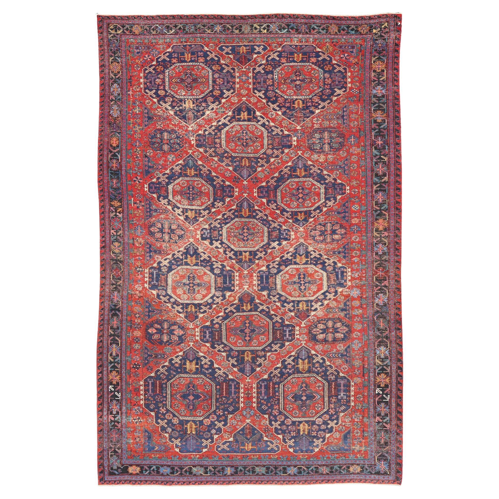 Antiker kaukasischer Sumack-Teppich mit geometrischem Medaillon-Design 11
10 x 16
6 im Angebot