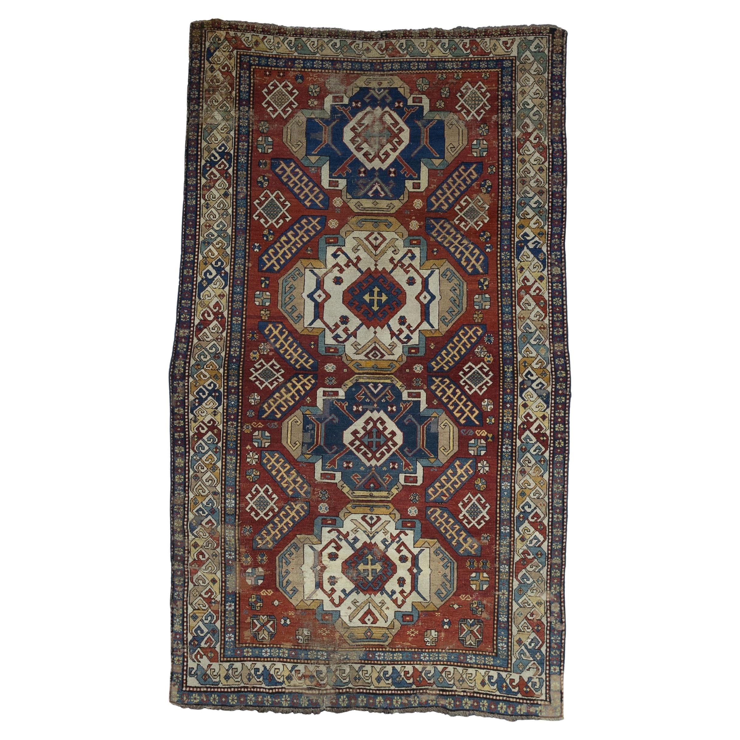Tapis antique caucasien Sumak 5'8 x 9'10