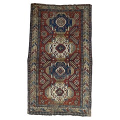 Antiker kaukasischer Sumak-Teppich 5'8 x 9'10
