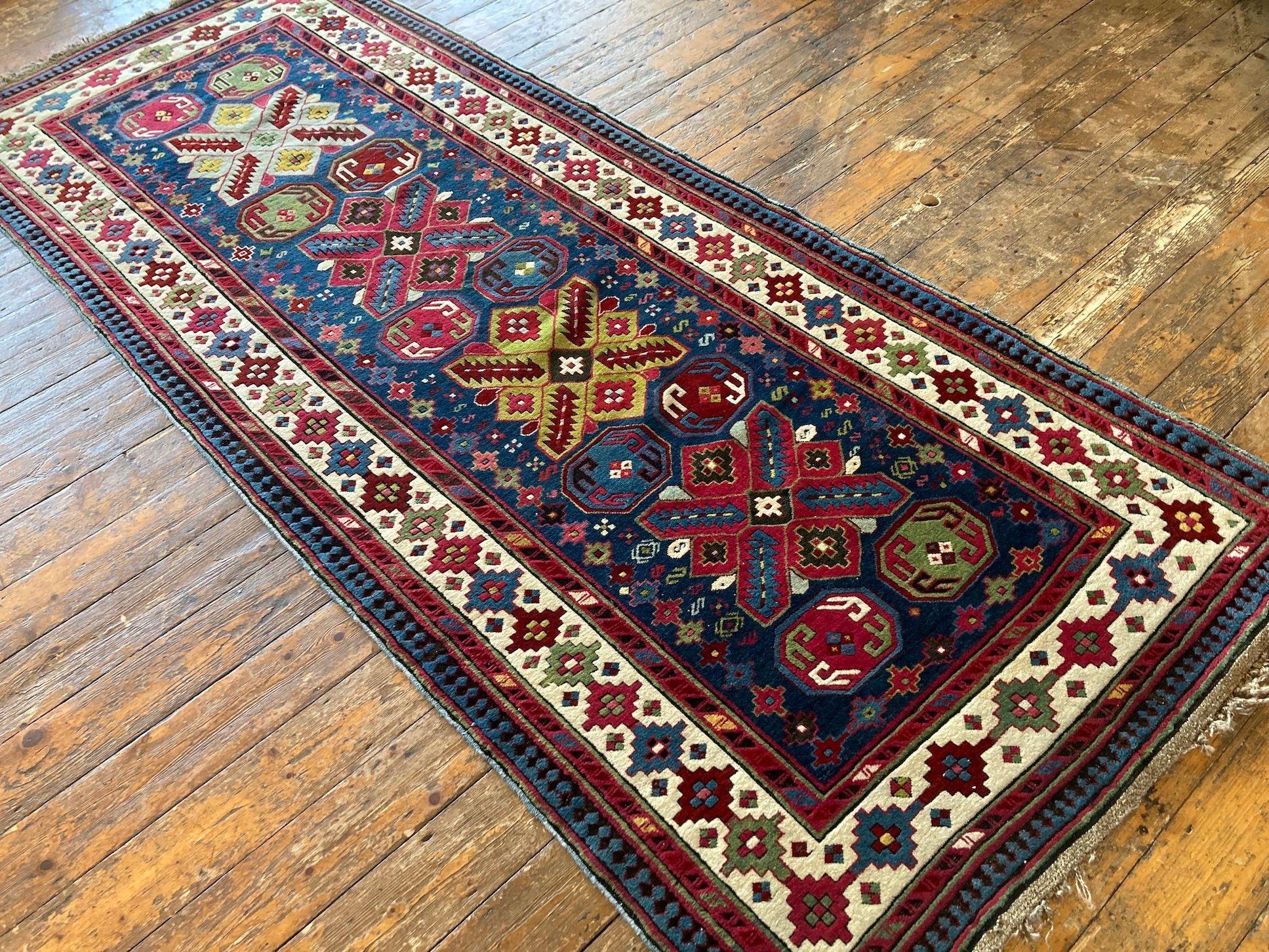 Début du 20ème siècle Tapis ancien caucasien Talish 2.97m X 1.22m en vente