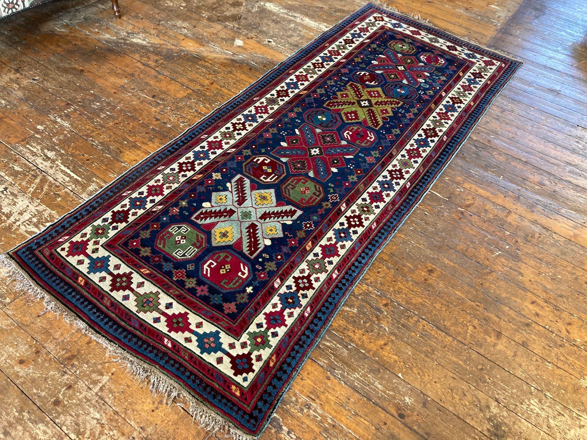Laine Tapis ancien caucasien Talish 2.97m X 1.22m en vente