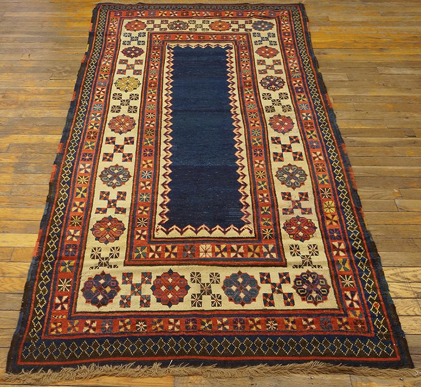 Kaukasischer Talish-Teppich aus dem 19. Jahrhundert ( 3'4