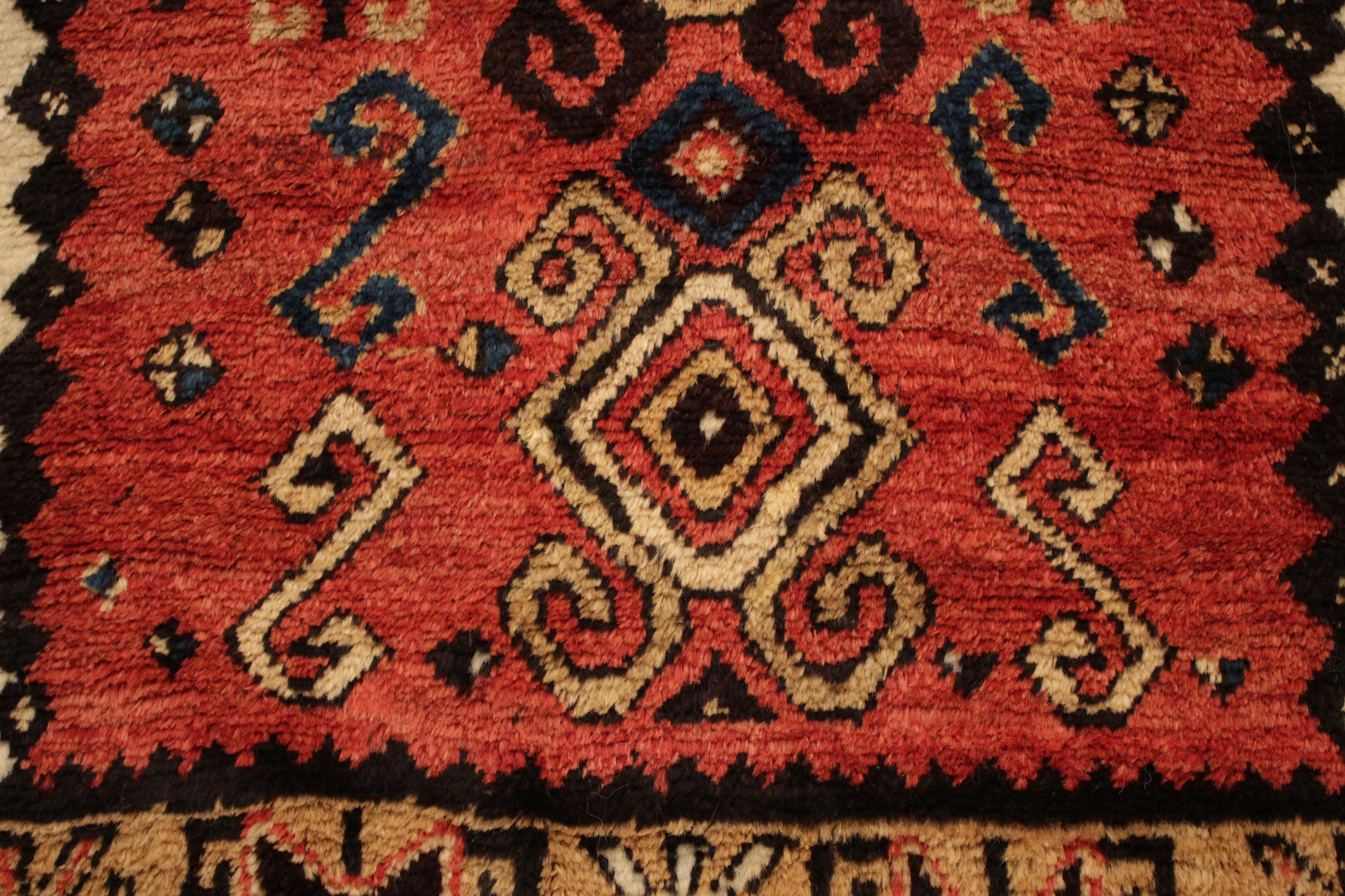 Antiker kaukasischer Zakatala-Teppich im Zustand „Hervorragend“ im Angebot in Milan, IT