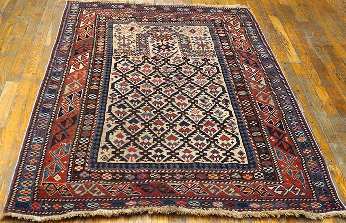 Antique Caucasus rug, measures: 4'0