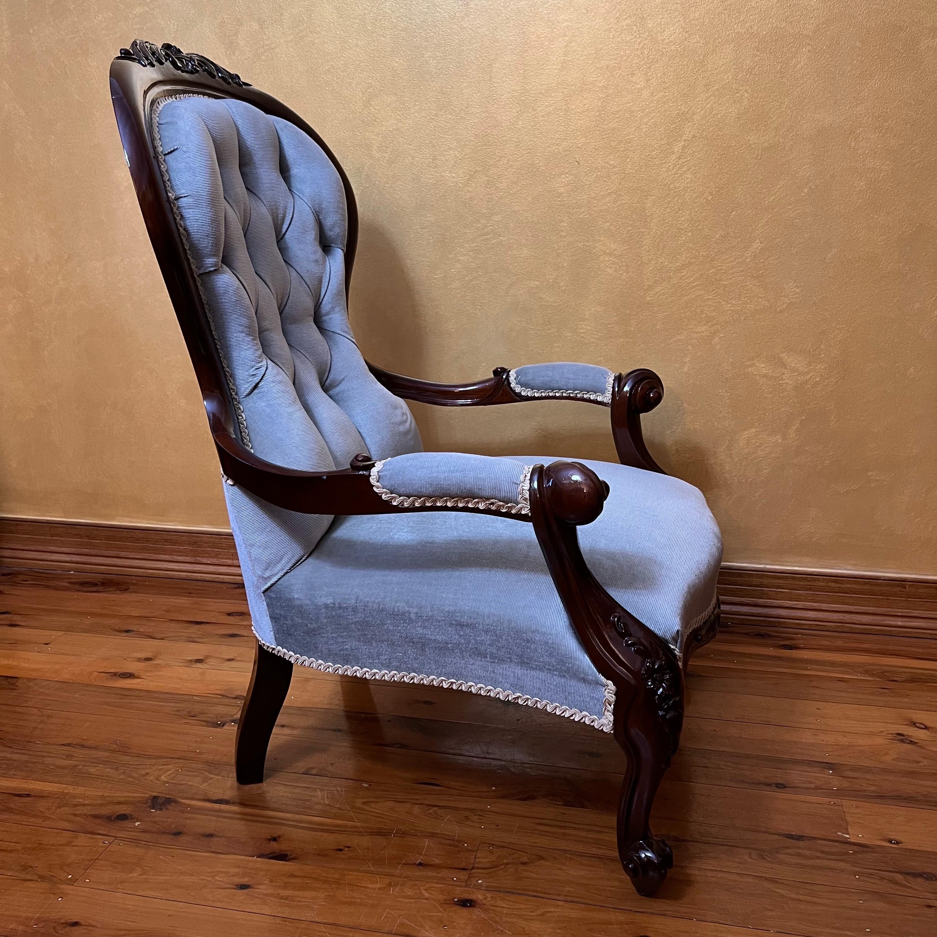 Carved detail throughout chair, with green velvet upholstery with button back detail and arm rest

Circa: Late 19th Century 

Material: Cedar

Measurements: 97cm high, 65cm length 76cm width 

Pick Up Location at: 64 Kalang Road, Edensor