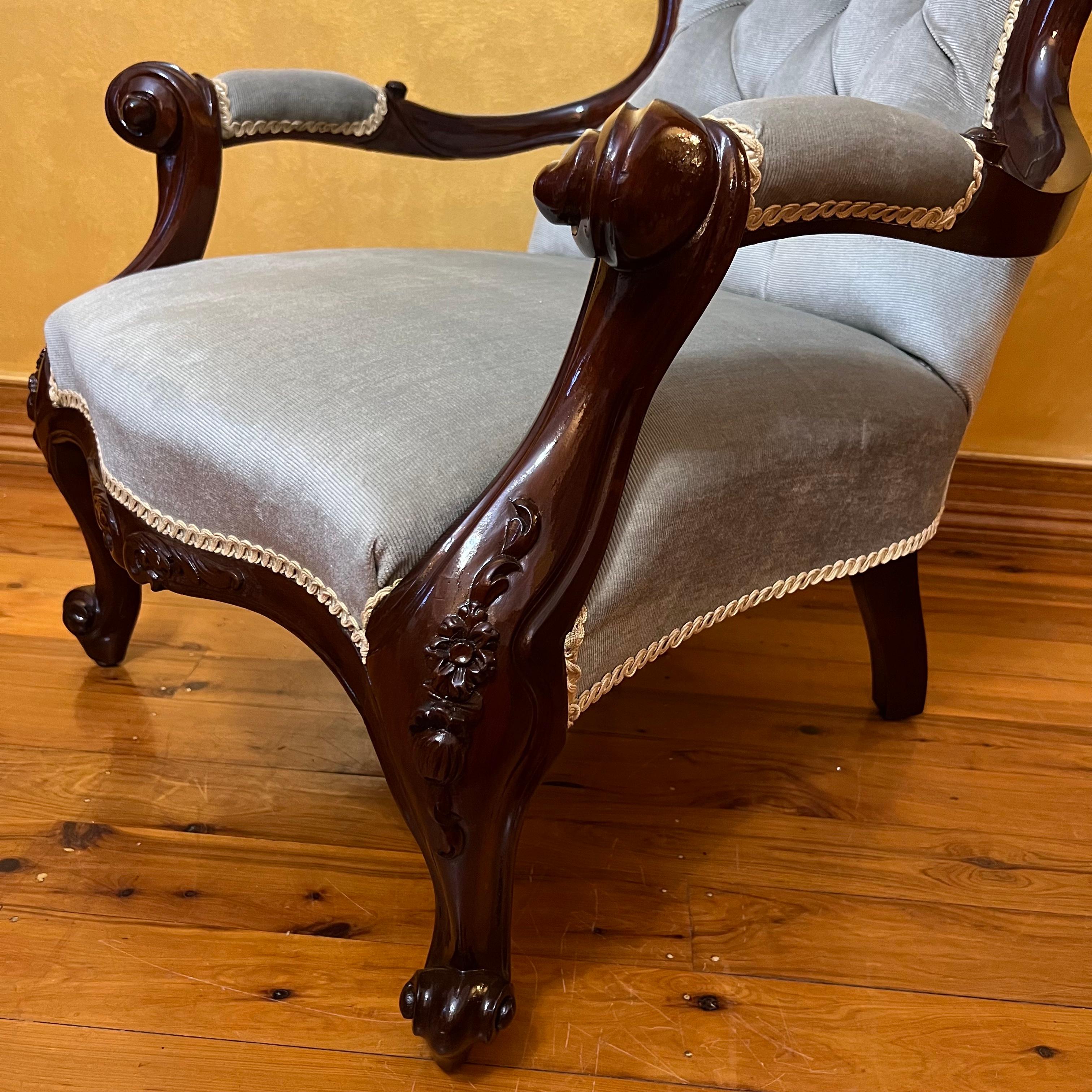Antique Cedar Green Velvet Grandfather Chair For Sale 1