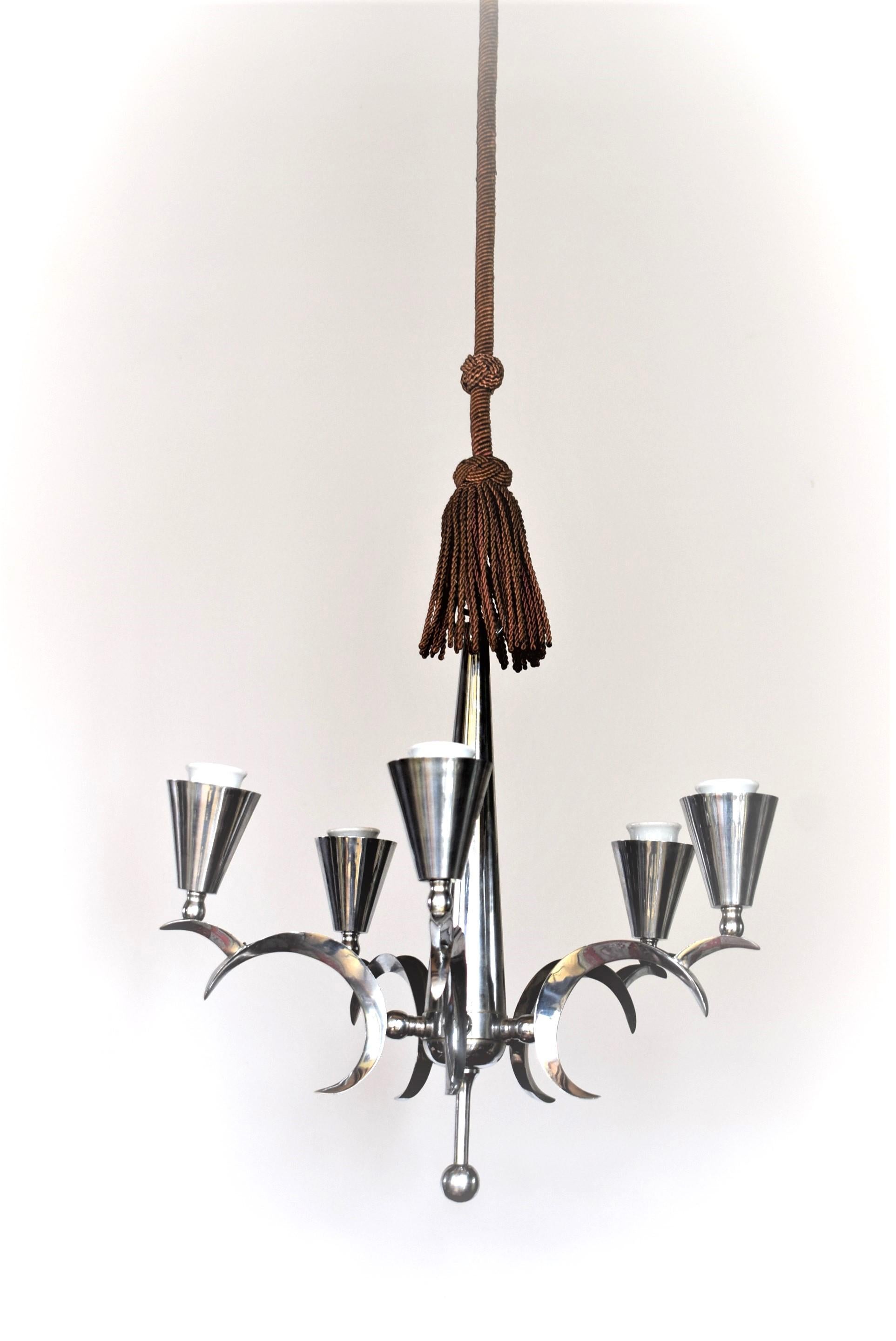 Design/One e Ausführung: Dagobert Peche (1887 - 1923); Österreich

Lit.: cfr. W. Uecker, Art Nouveau and Art Deco Lamps and Candlesticks, Herrsching, Germania, 1978, p. 29, n. 29 per un esempio identico.

Epoca di nascita: 1920

Sehr seltene
