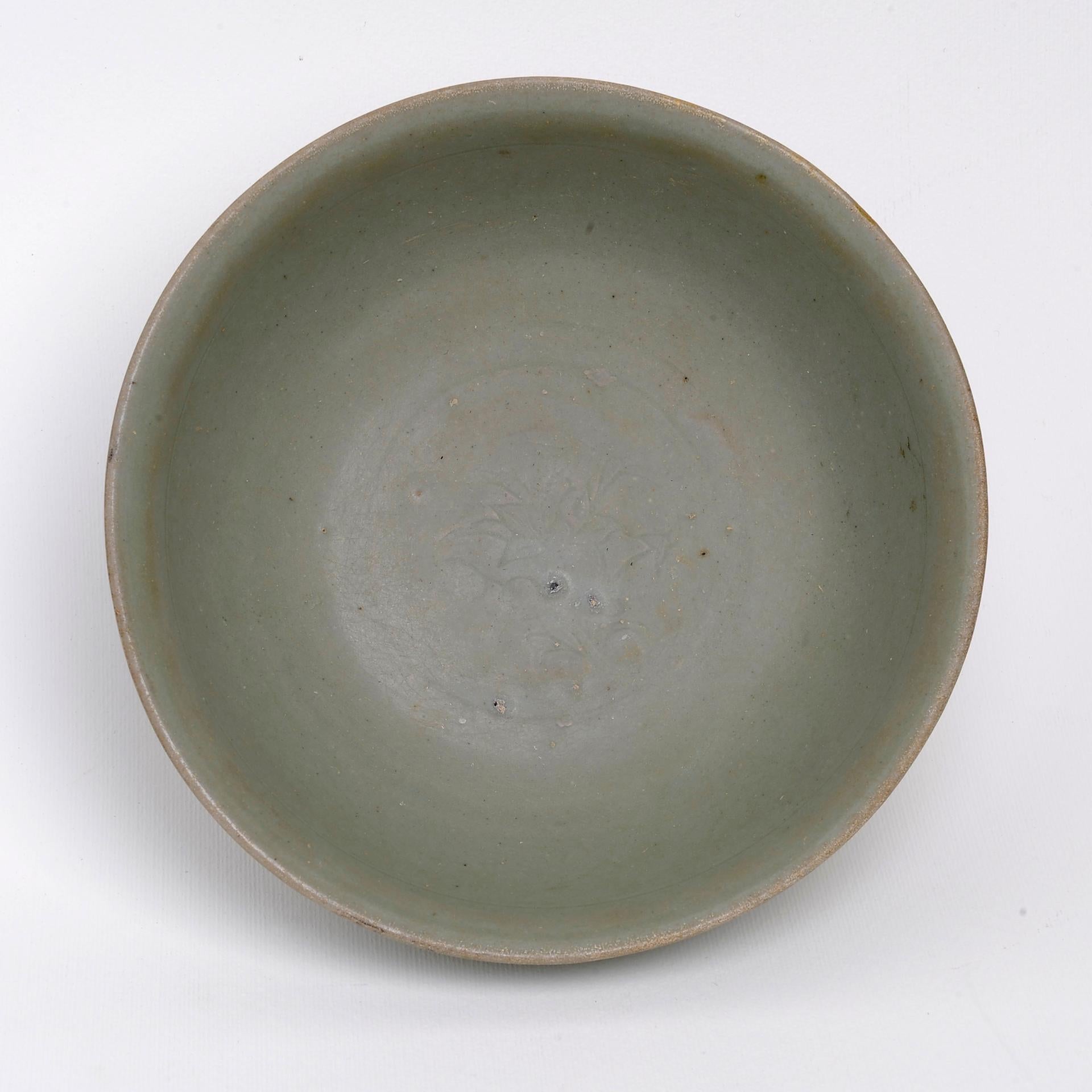 Chinese Antique Celadon Song Bowl For Sale