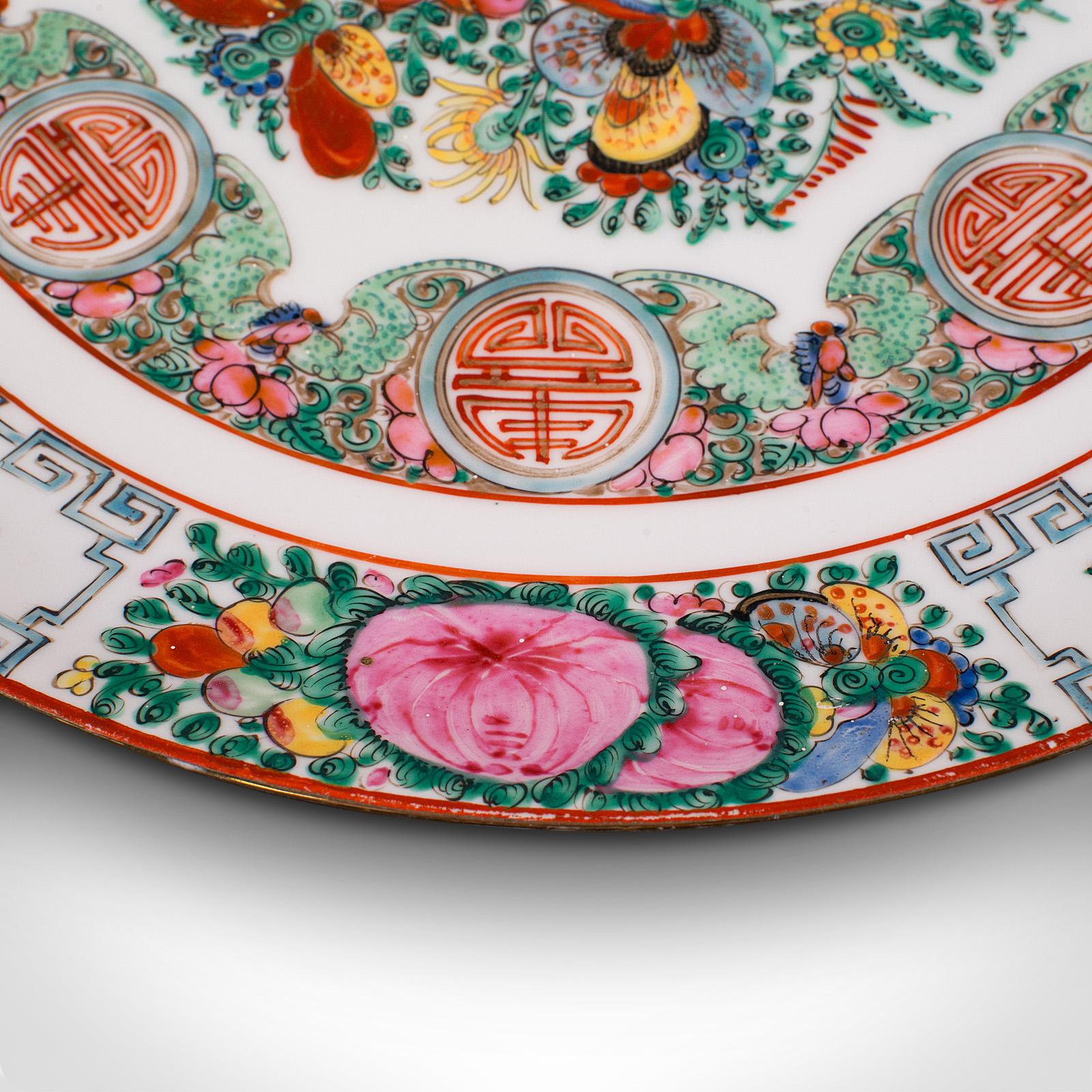 XIXe siècle Assiette de célébration ancienne chinoise, céramique, chargeur décoratif, victorien, Qing en vente