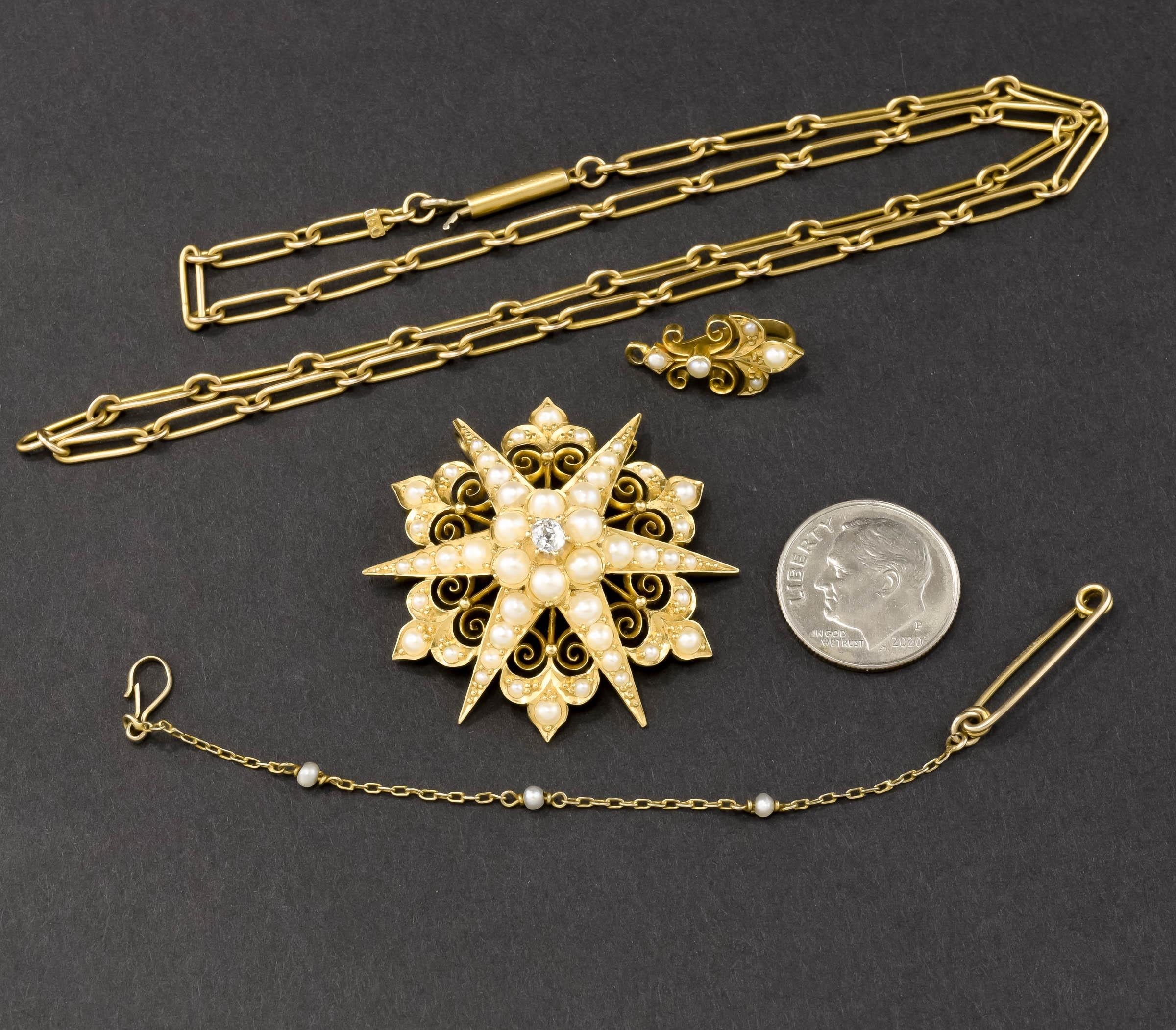 Women's Antique Celestial Star Pendant - Brooch Necklace Set in Fitted Case For Sale