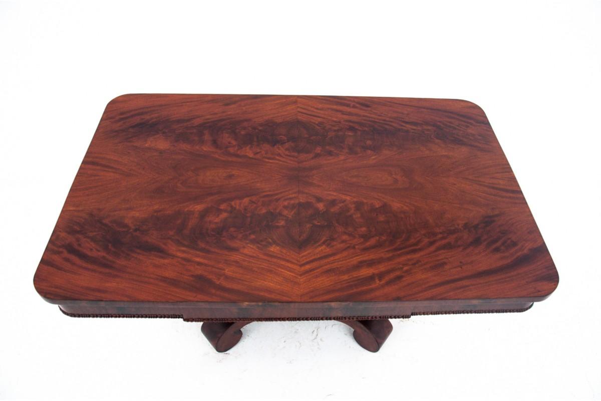 Norwegian Antique center table, Northern Europe, late 19th century. For Sale