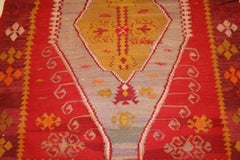 Rug & Kilim antique d'Anatolie centrale avec grande cartouche crochetée