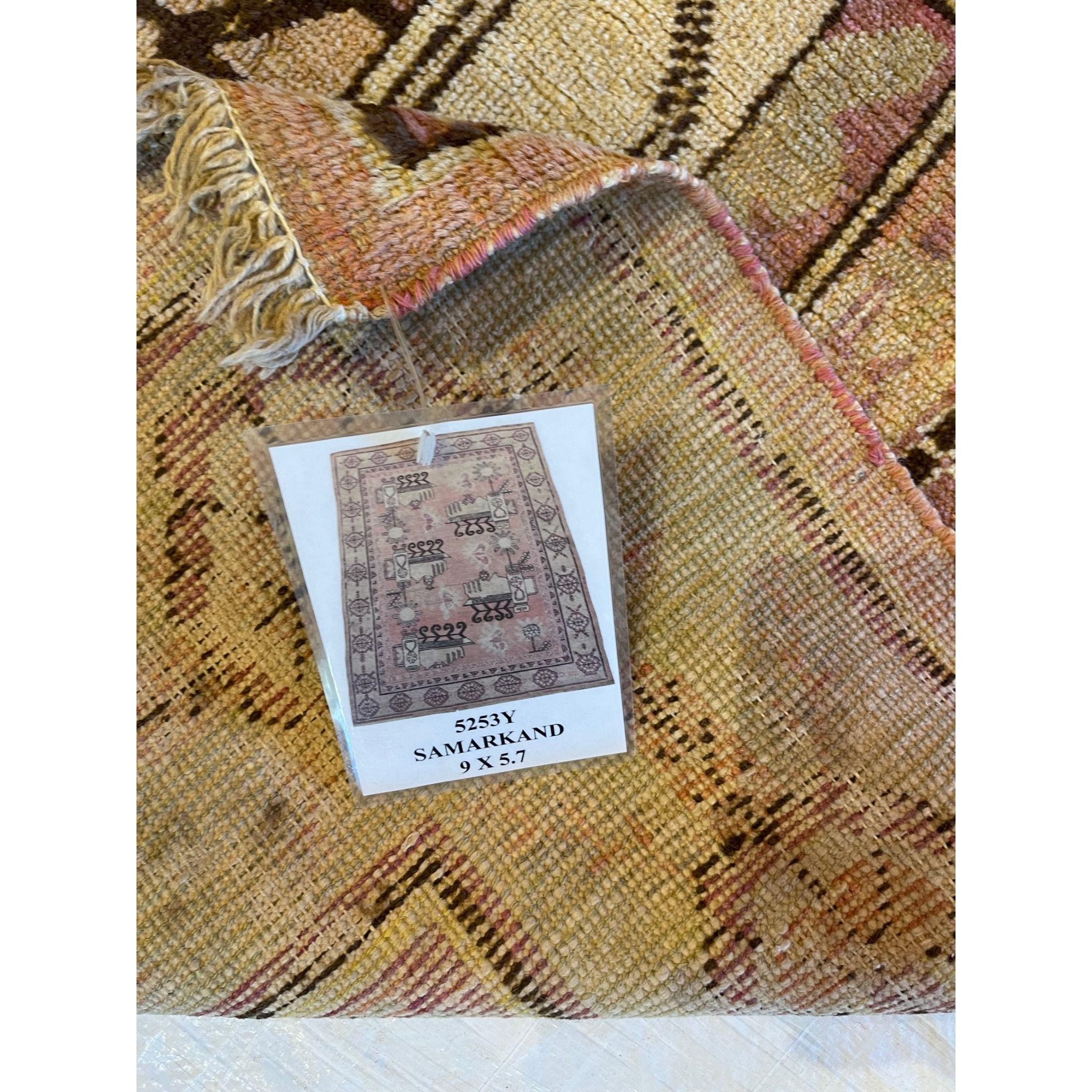Antique Central Asian Style Tribal Samarkand Rug In Good Condition For Sale In Los Angeles, US