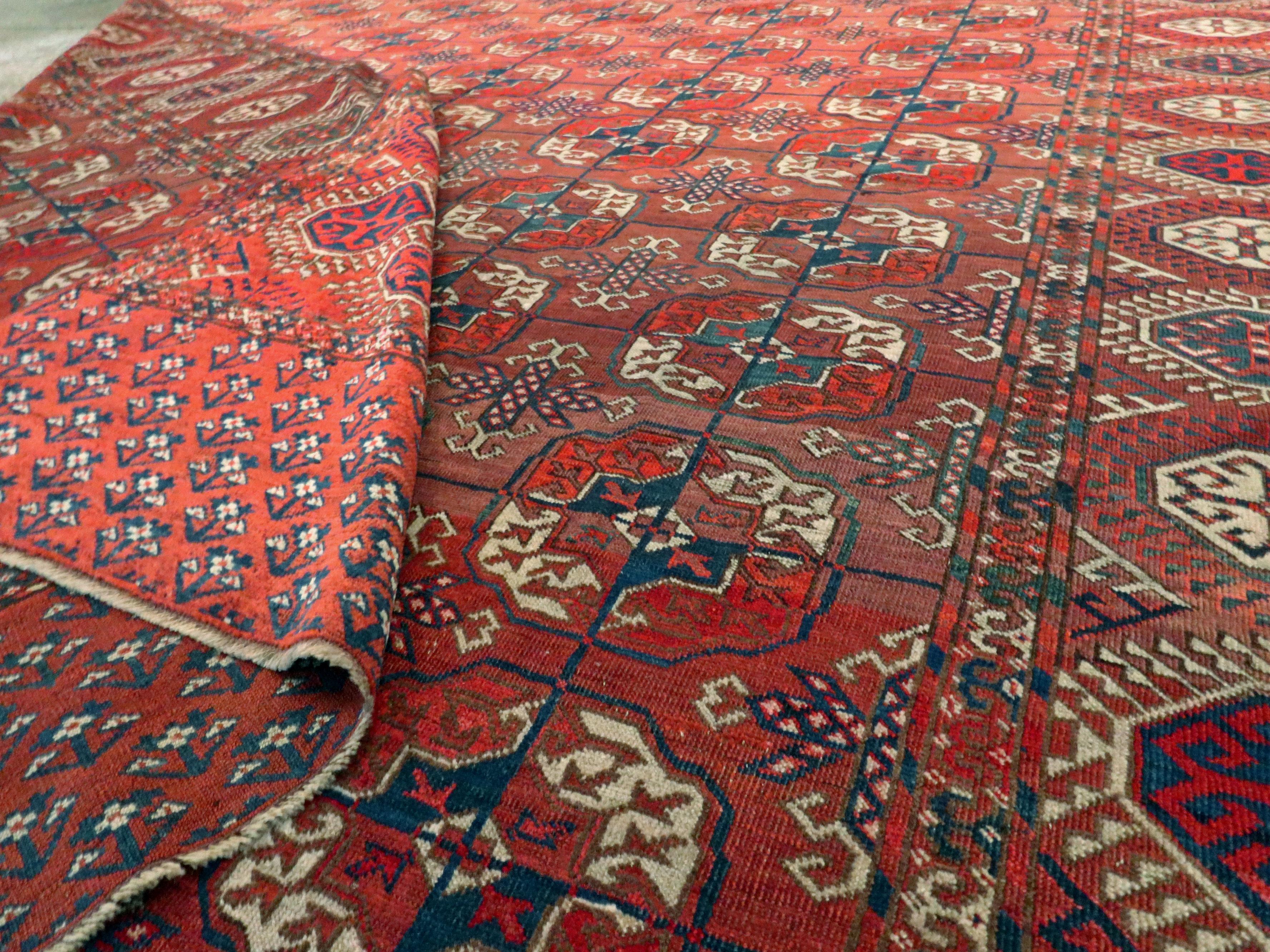 Antique Central Asian Tekke Carpet For Sale 2