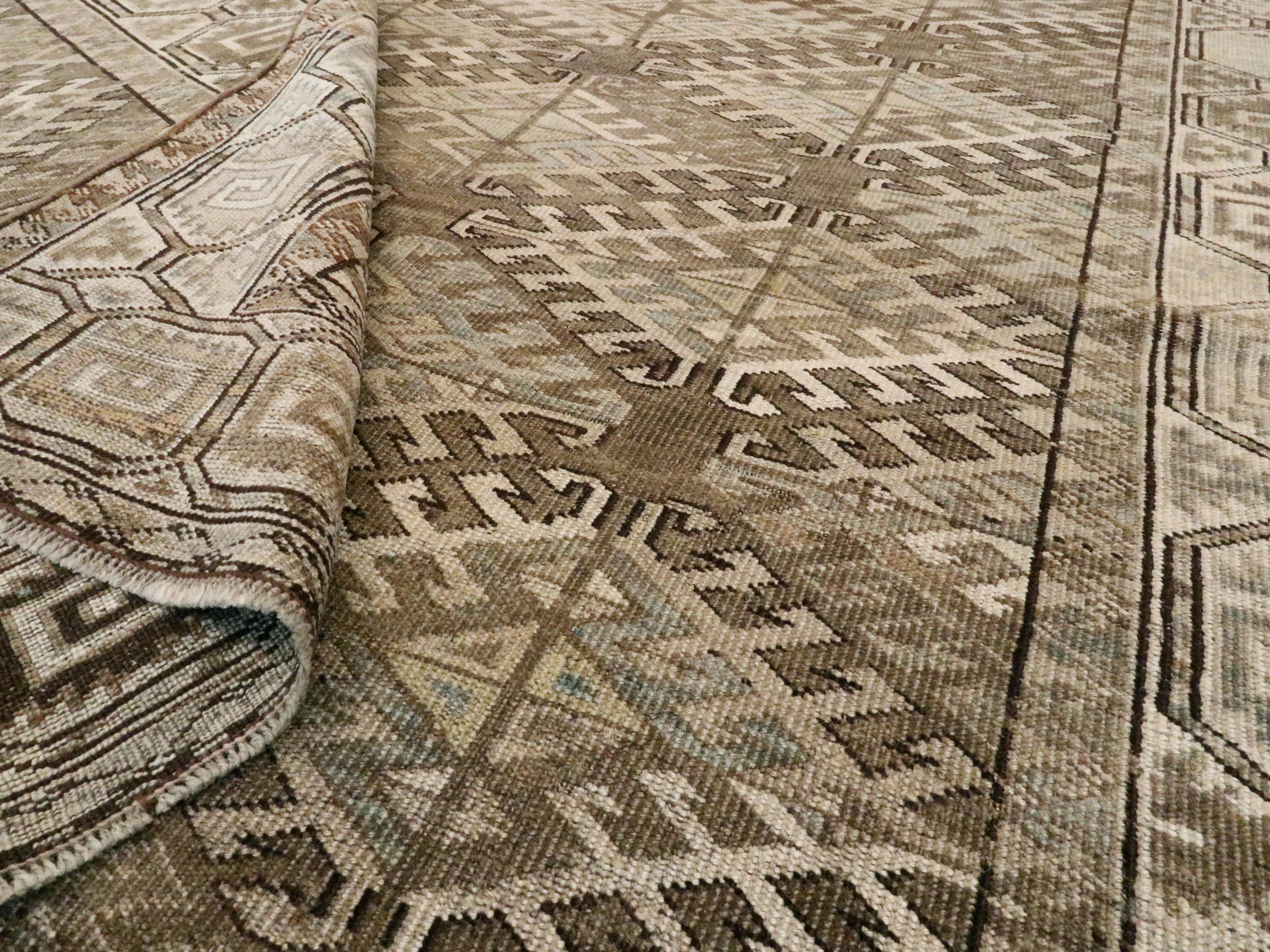 Antique Central Asian Turkoman Carpet For Sale 4