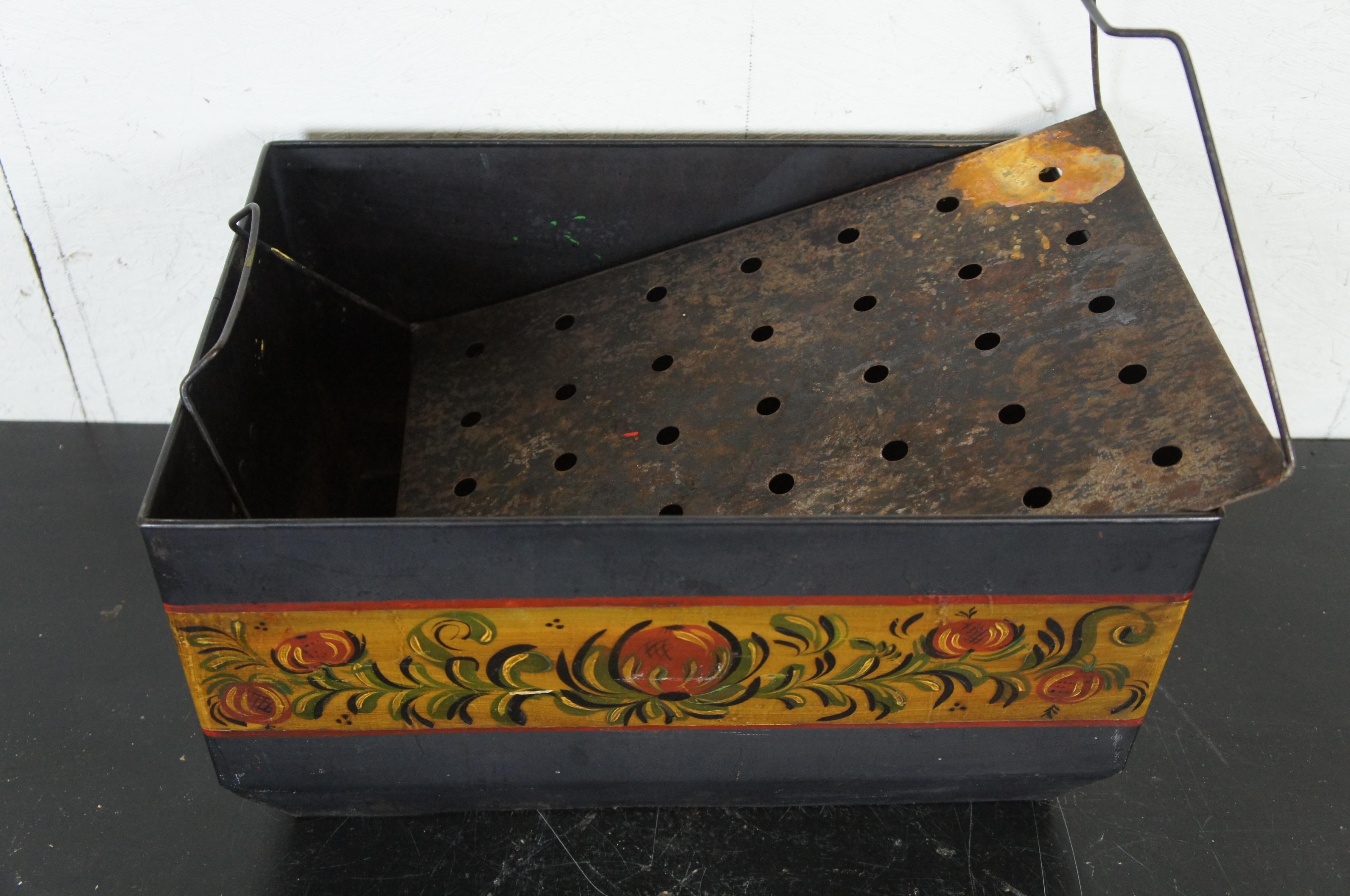 Antique Central Mfg Folk Art Toleware Bread Box Tin Pie Safe Cake Bake Farmhouse 7