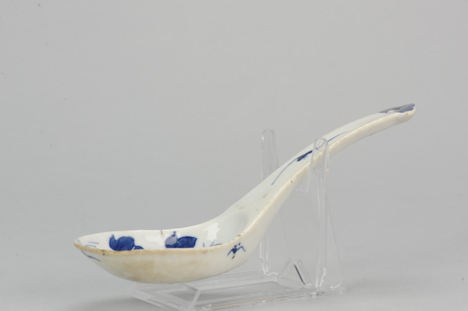 19th Century Antique Century Republic Chinese Porcelain Large Spoon, 19th/20th Century For Sale