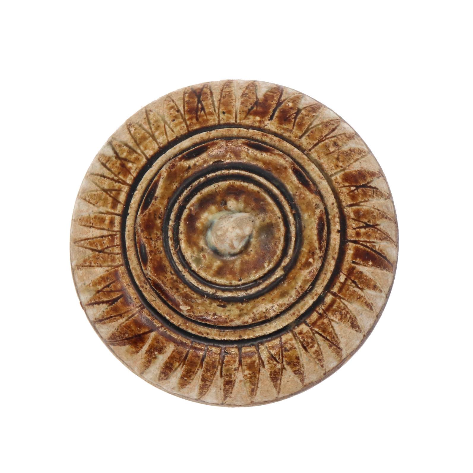 18th Century and Earlier Antique ceramic covered box from the Sawankhalok kilns, Thailand For Sale