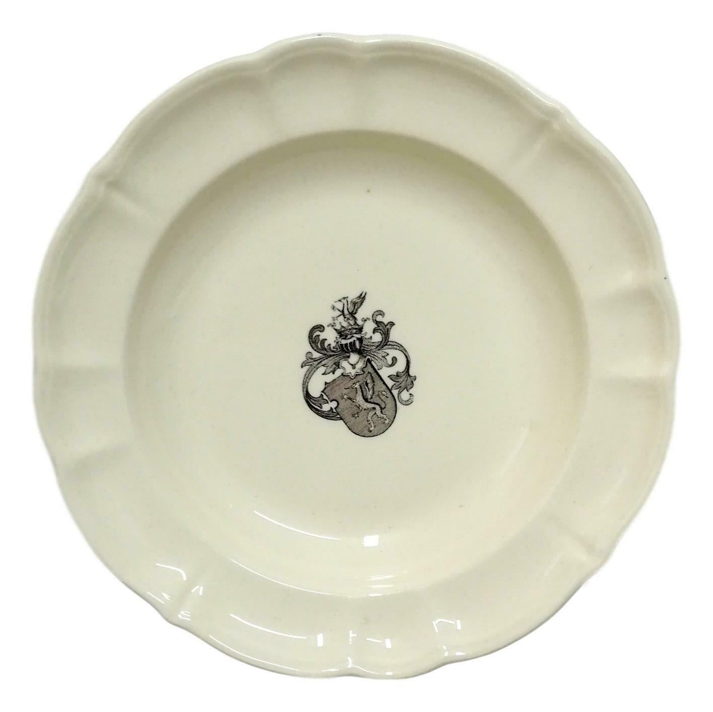 Italian Antique Ceramic Dish with Heraldic Emblem Laveno Design Guido Andlovitz, 1940s