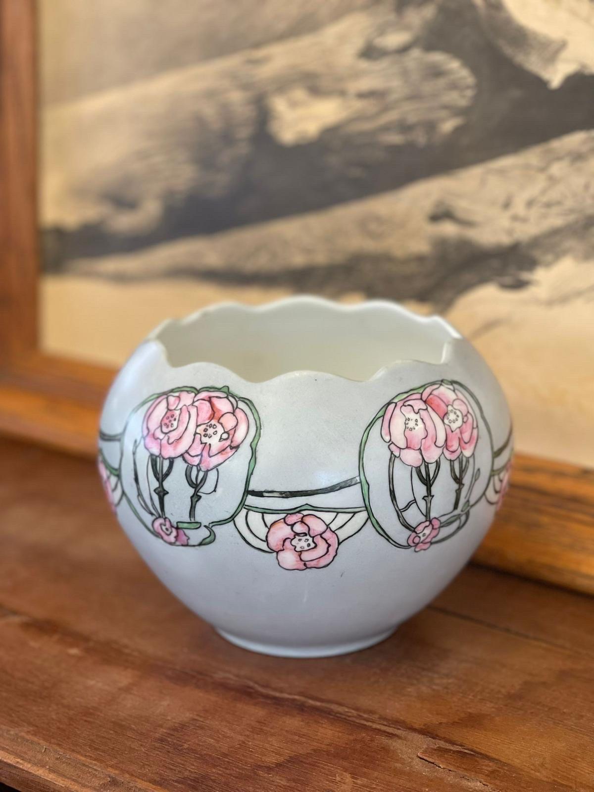 Mid-Century Modern Antique Ceramic Floral Vase For Sale