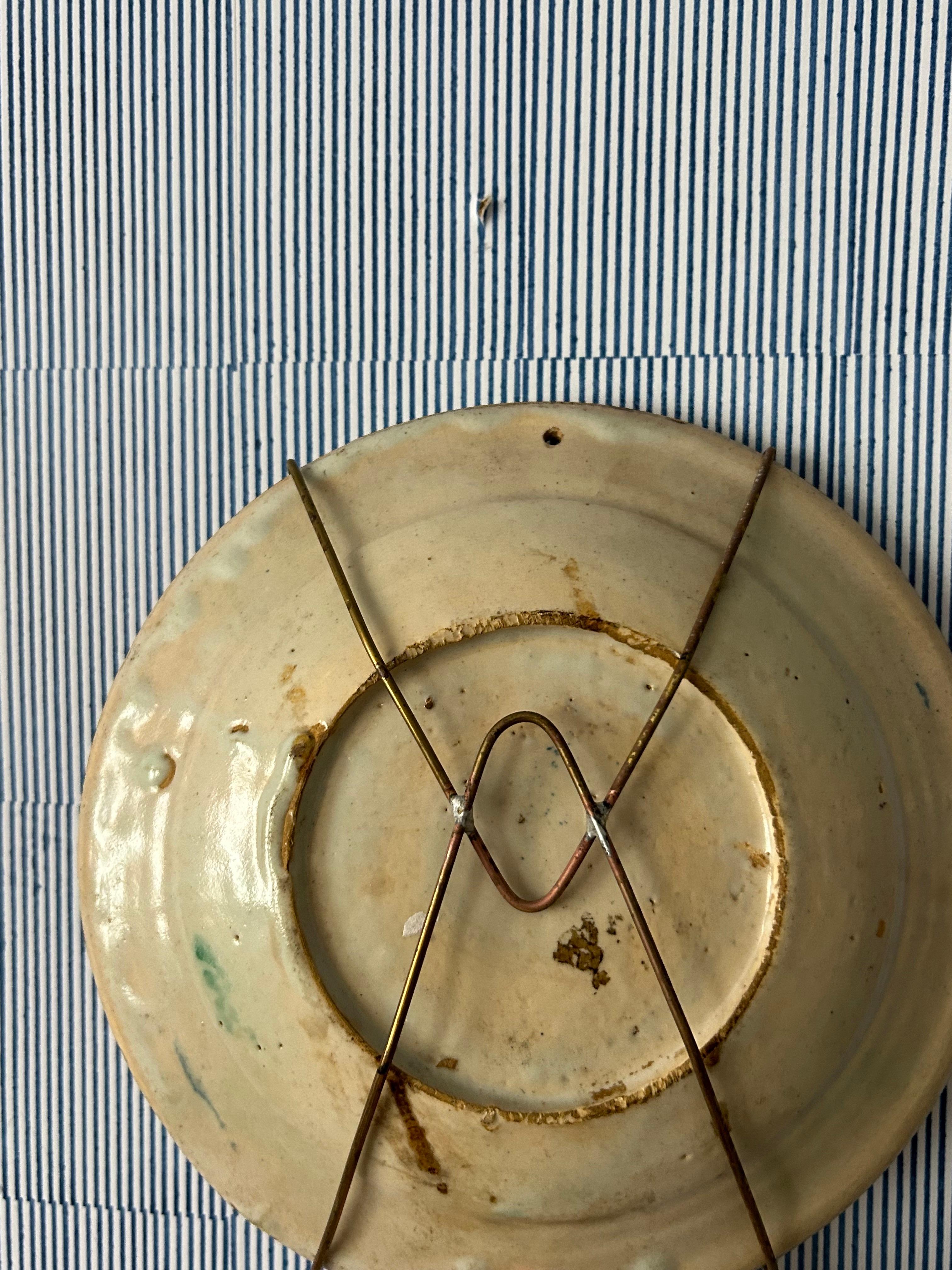Antike Hängeplatte aus Keramik mit Dekorationen, Portugal, spätes 19. Jahrhundert im Angebot 1