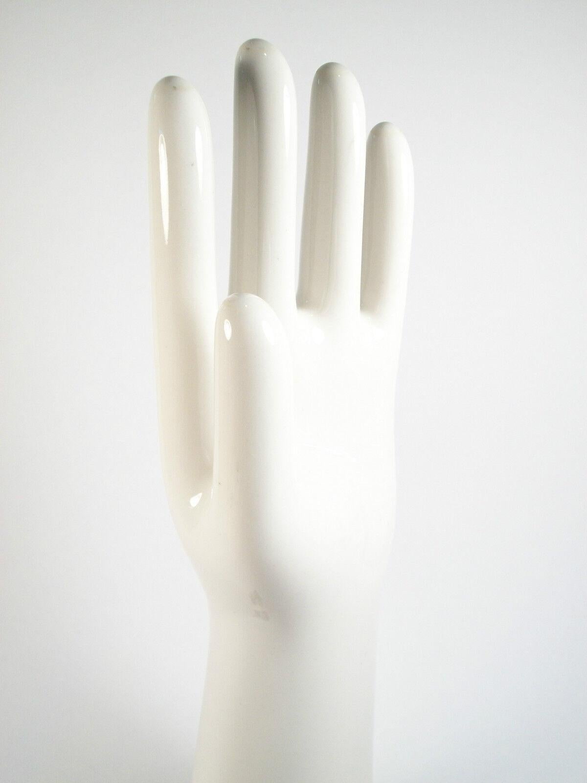American Antique Ceramic Industrial Glove Mold - U.S. - Late 19th Century For Sale
