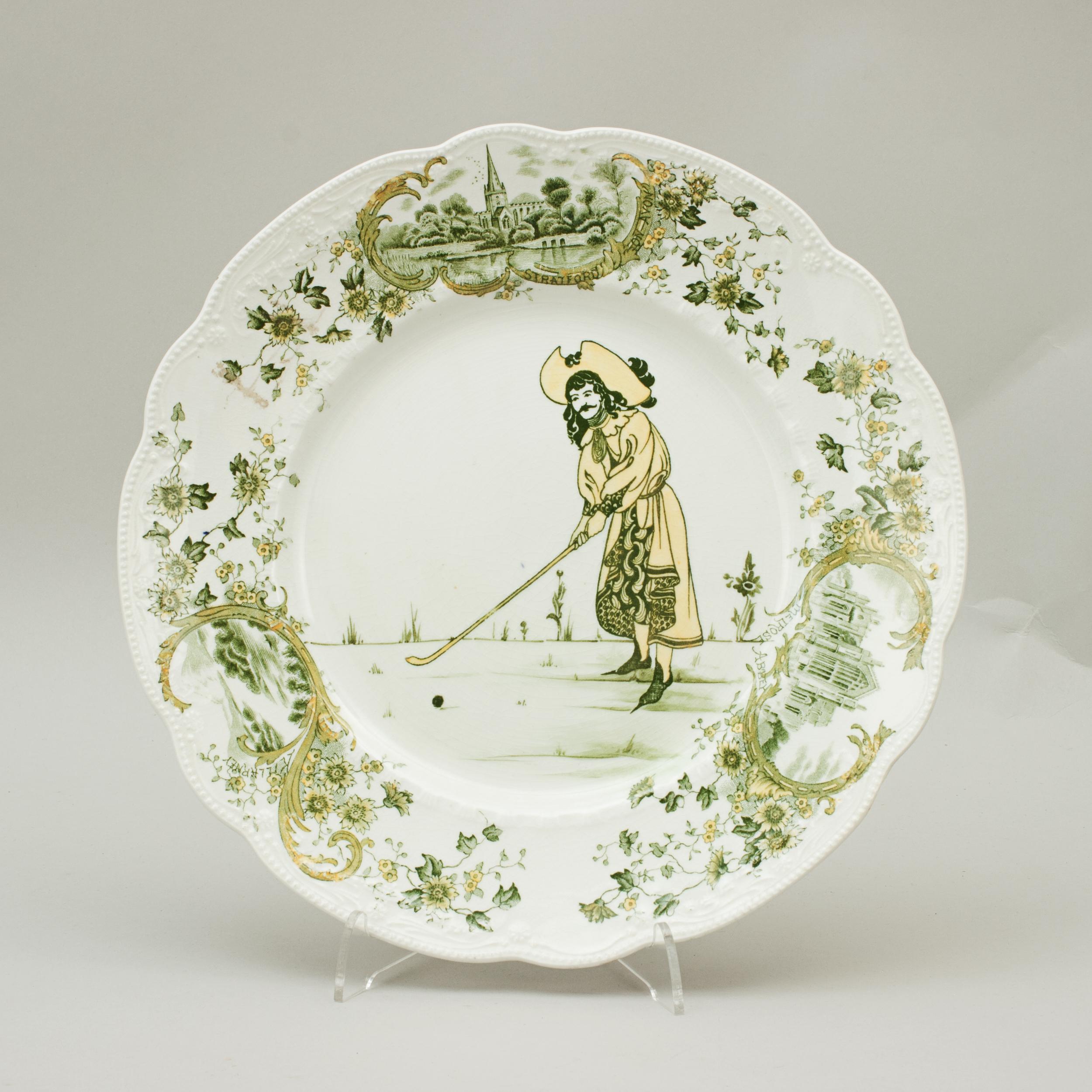 Antique Golf, Ceramic Plate with Golf Scene, Royal Doulton In Good Condition In Oxfordshire, GB