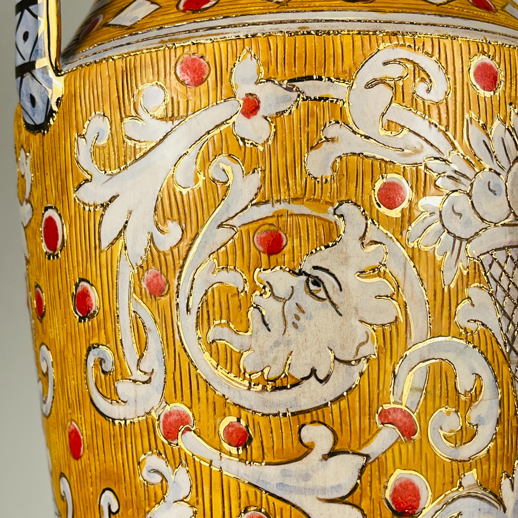 Antike Keramikvase von Serafino Volpi für Deruta, Italien, 1940-50er Jahre (20. Jahrhundert) im Angebot