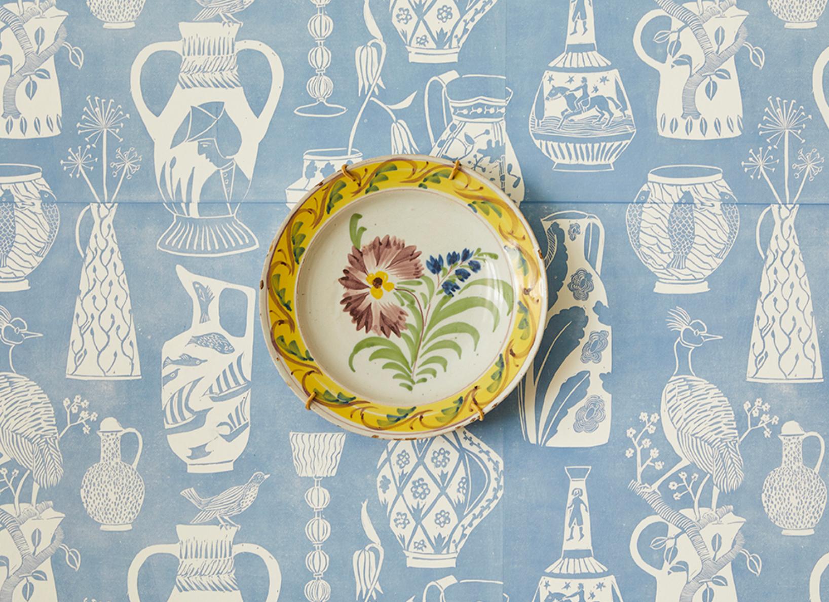 Germany, early 19th Century

Ceramic hanging platter from Kellinghusen.

H 4.5 x Ø 23 cm