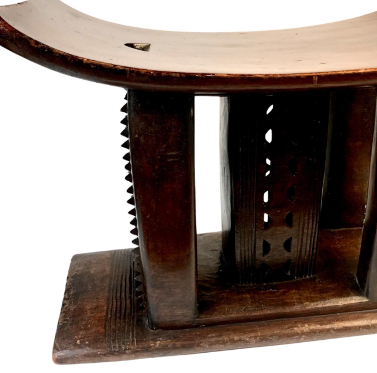 Early 20th Century Antique Ceremonial Ashanti Ghana African Queens Wooden Stool mmaa dwa For Sale