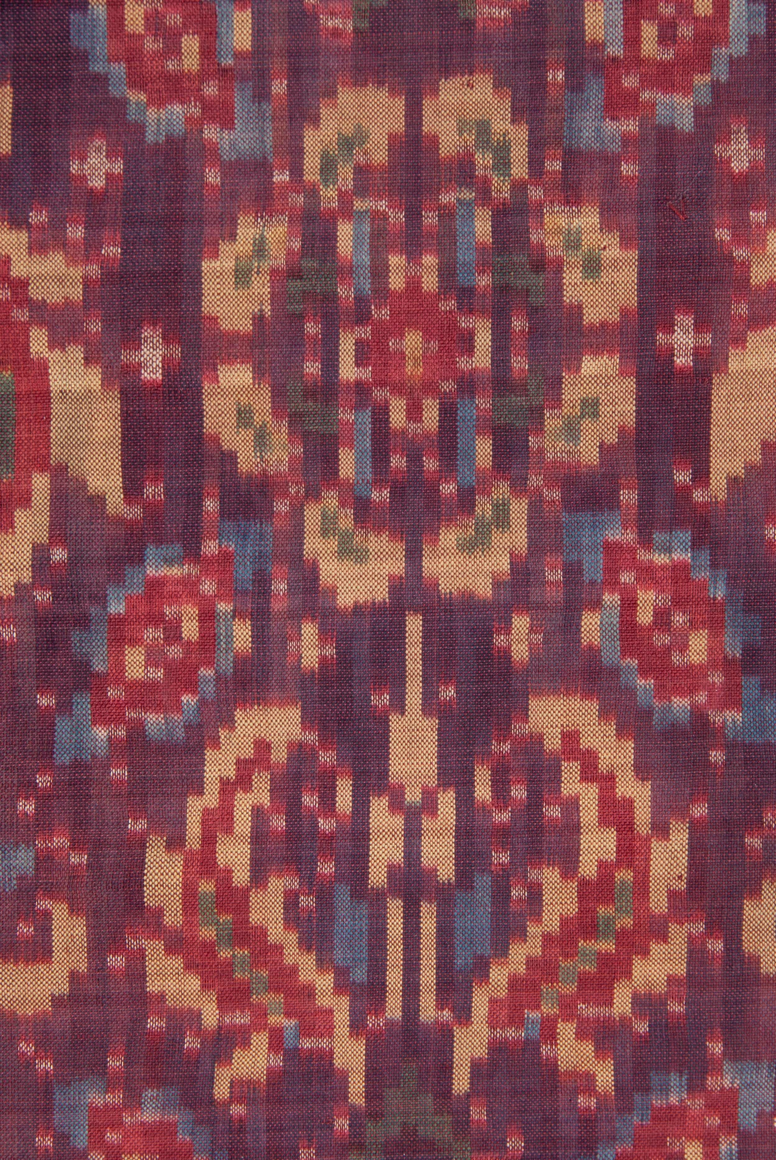 Antique Ceremonial Limar Ikat Textile, Palembang, South Sumatra In Good Condition For Sale In Point Richmond, CA