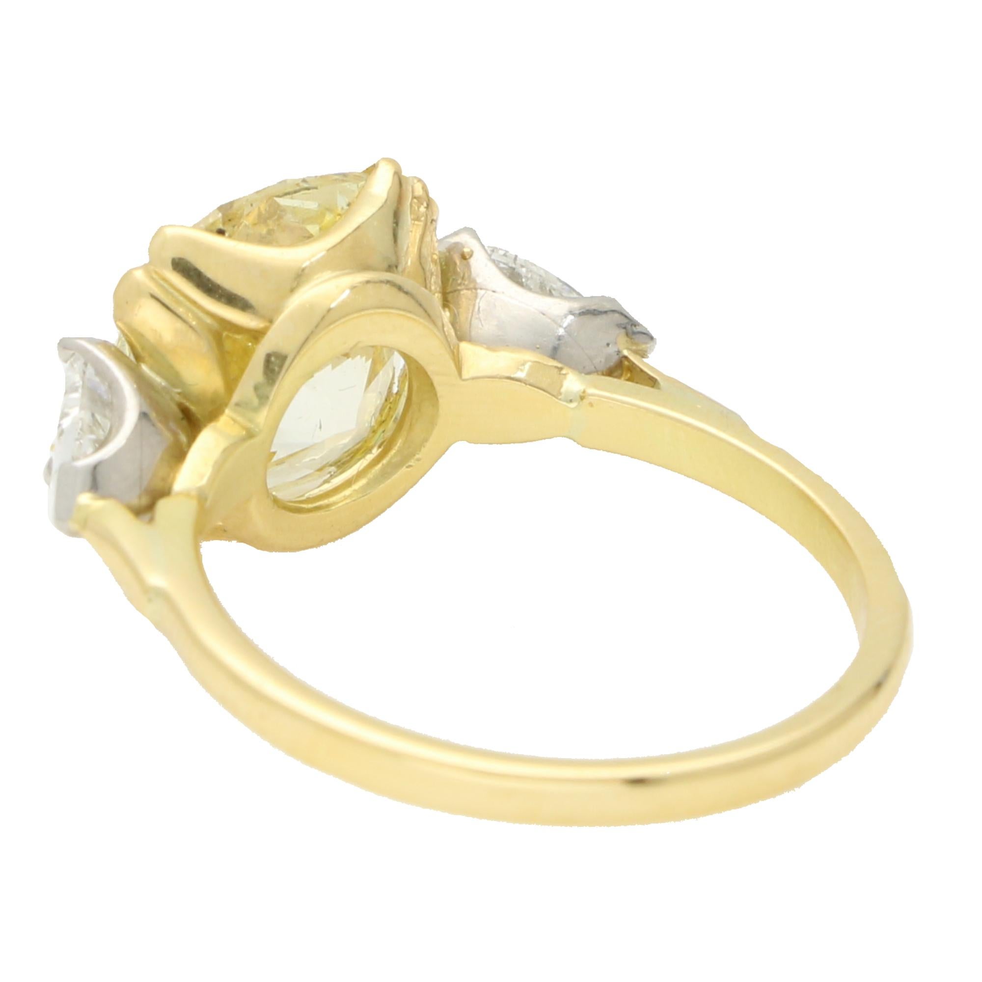 Women's or Men's Antique Certified 4.97ct Fancy Light Yellow Old Cushion Cut Diamond Ring For Sale