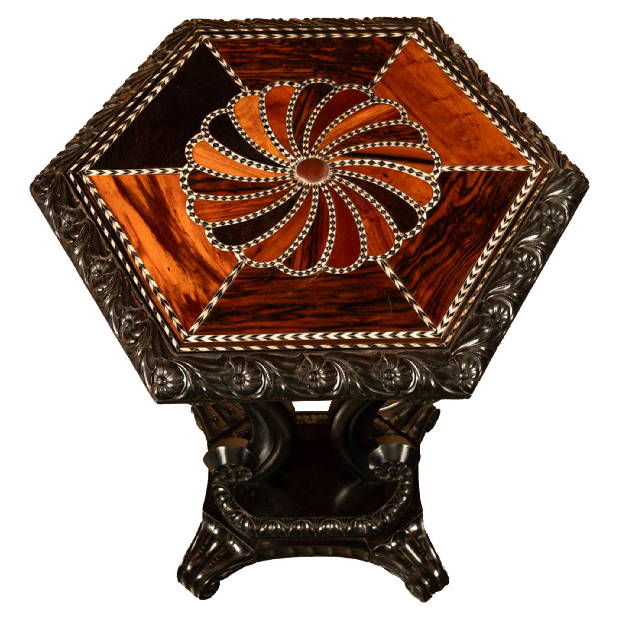 Sri-Lankais Ancienne table à incruster en bois de rose sculpté, en ébène, en ivoire et en argent de Ceylan 1860 en vente