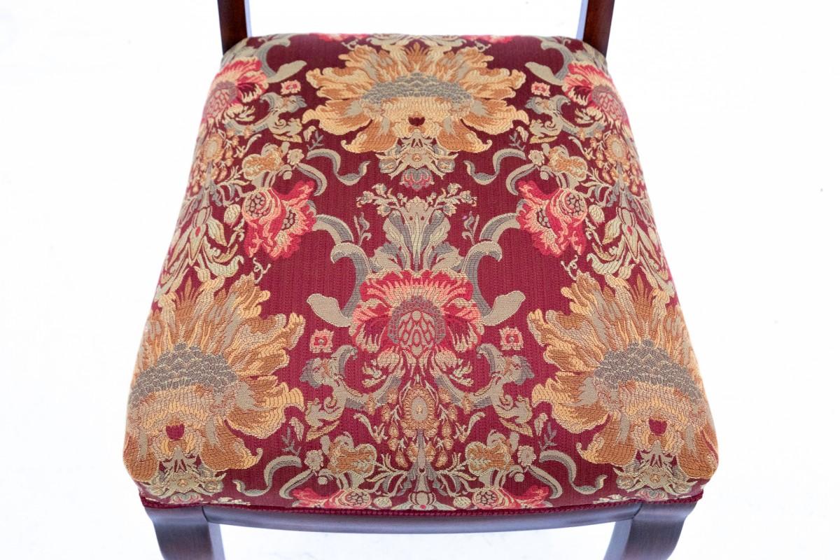 Noyer Chaise ancienne, Europe du Nord, vers 1890. Après la rénovation. en vente
