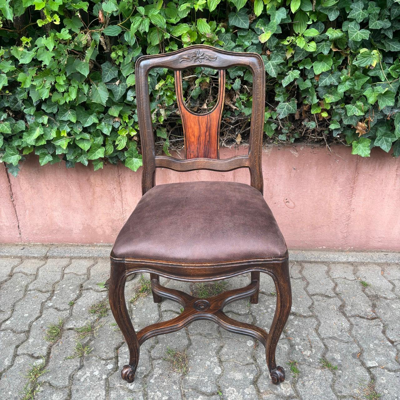 Antique chairs  6 pieces  solid oak & reupholstered leather In Good Condition For Sale In Würzburg, DE