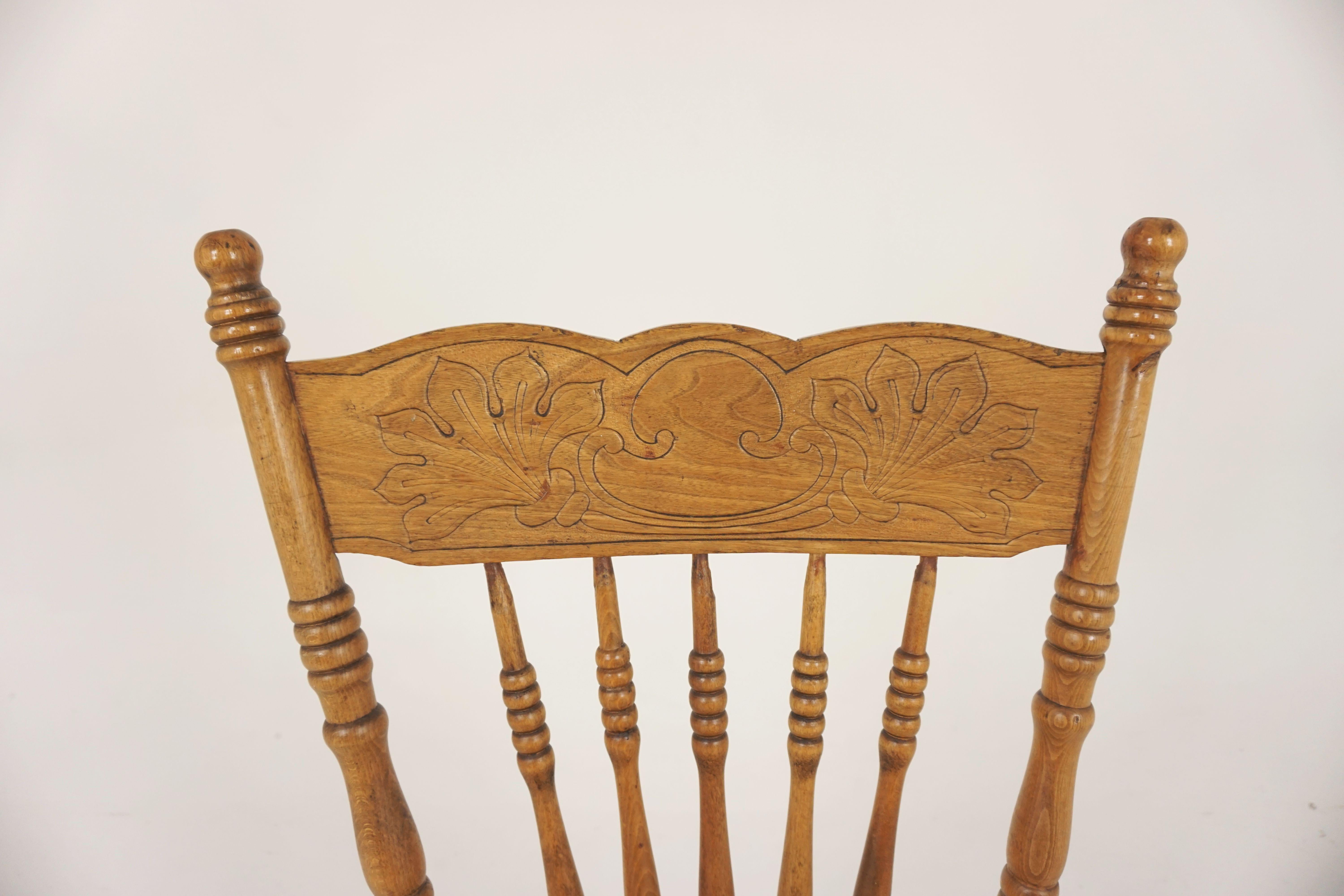 Antique Chairs, Set of 5, Ash Presstack Chairs, Solid Seats, American 1900 B2066 In Good Condition In Vancouver, BC