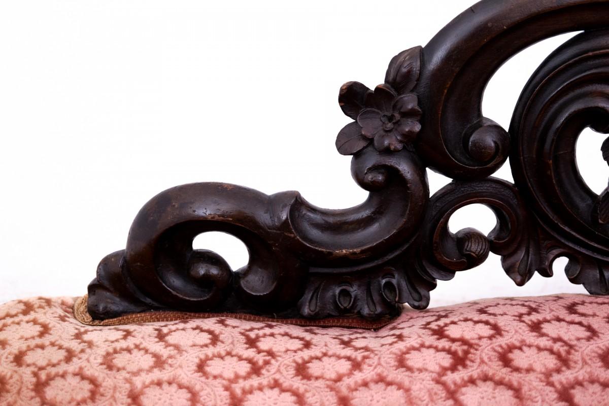 Antique chaise longue from the second half of the 19th century, Northern Europe.

Dimensions: height 96 cm / seat height. 37 cm / width 140 cm / depth 72 cm