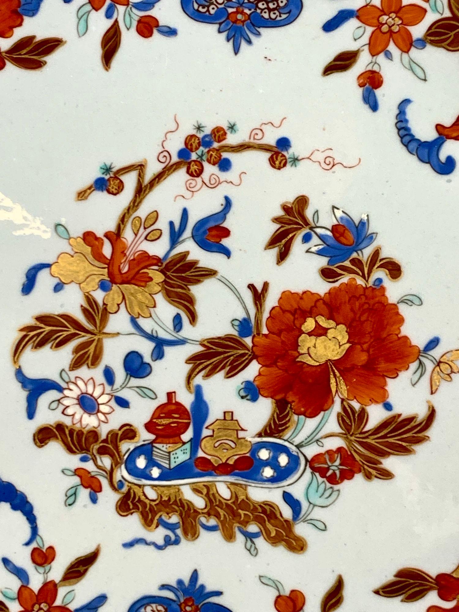 Antiguo Plato de Porcelana Chamberlains Worcester de Estilo Kakiemon Inglaterra Ca. 1810 Regencia en venta
