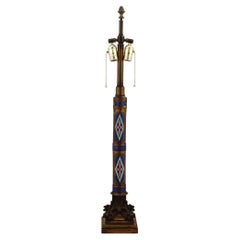 Lampe de table antique Champleve en bronze émaillé attribuée à Caldwell 