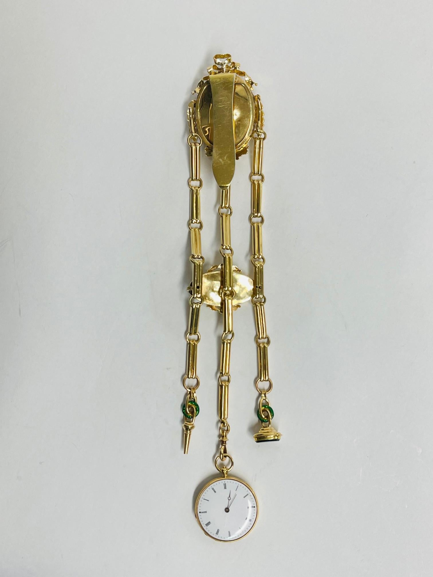 Antike Champlevé Grün Emaille Diamant Châtelaine und Uhr Estate Fine Jewelry für Damen oder Herren im Angebot