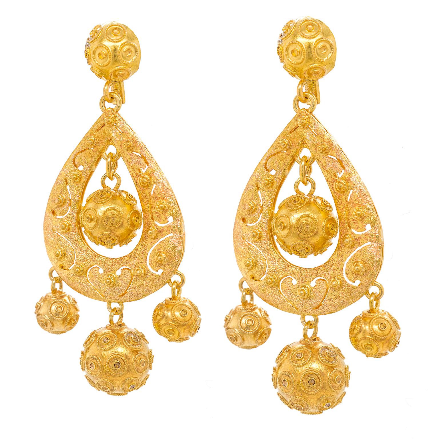 vintage gold chandelier earrings